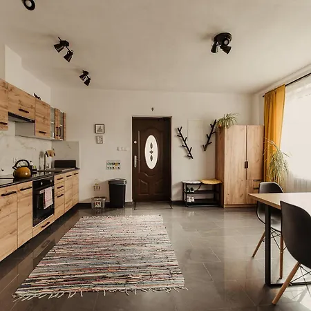 Cicha Blisko Natury アパート